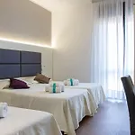Bareta Hotell 3*