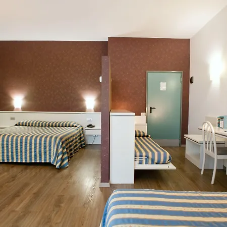 巴勒塔酒店 3* 卡尔迭罗